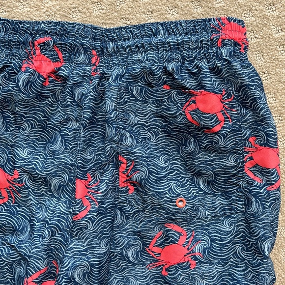 NWOT | Men Swim Trunks, Crab Print, Size Medium - Picture 3 of 4